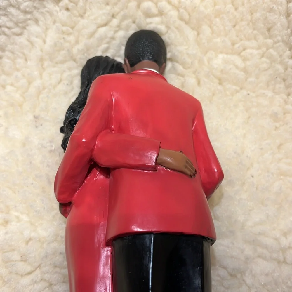 kappa Alpha PSI Miniature Statue Elegant Red Couple Figurine